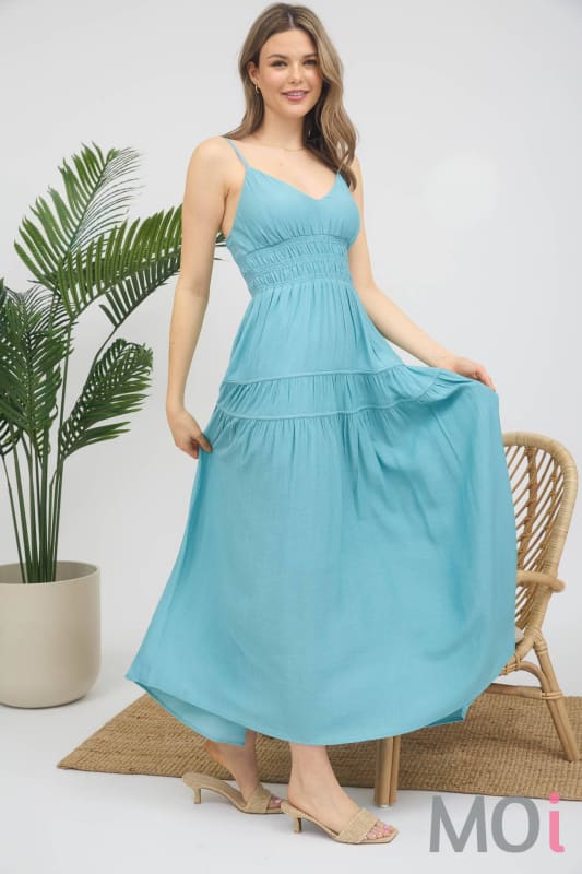 V NECK SHIRRED WAIST SLEEVELESS MIDI DRESS