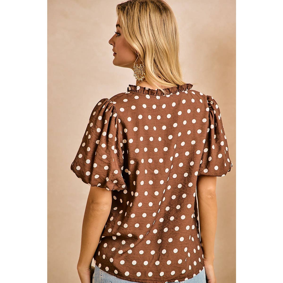 POLKA DOT PRINTED WOVEN RUFFLED V NECK TOP