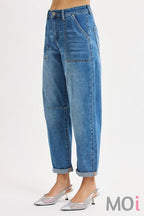 Mid Rise Relaxed Barrel Patch Pocket Jean