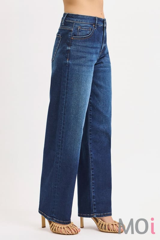 Mid Rise Baggy Jeans
