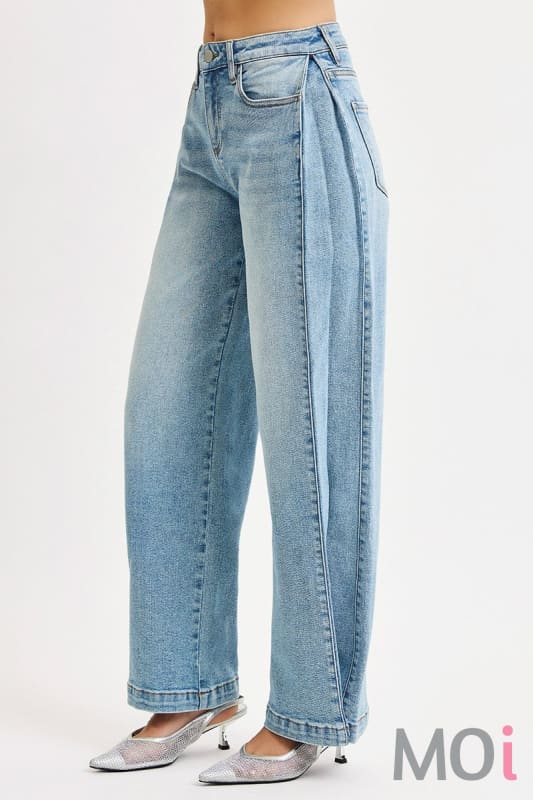 Mid Rise Wide & Transferable Leg Snap Jeans
