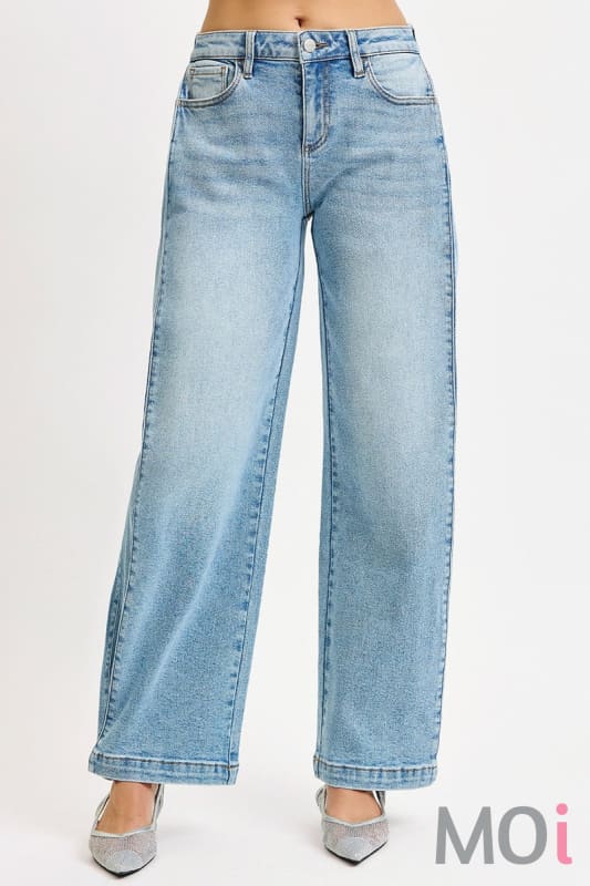Mid Rise Wide & Transferable Leg Snap Jeans