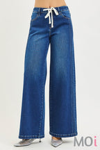 Elastic Waist Band MId-Rise Pintuck Jean