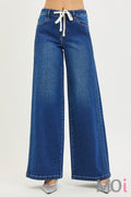 Elastic Waist Band MId-Rise Pintuck Jean