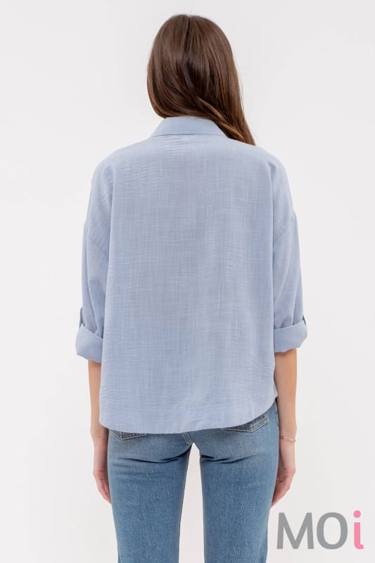 LIGHTWEIGHT COLLARED BUTTON DOWN 3/4 SLEEVE SHIRT