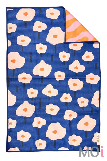 Fidget: Reversible Hand Towel