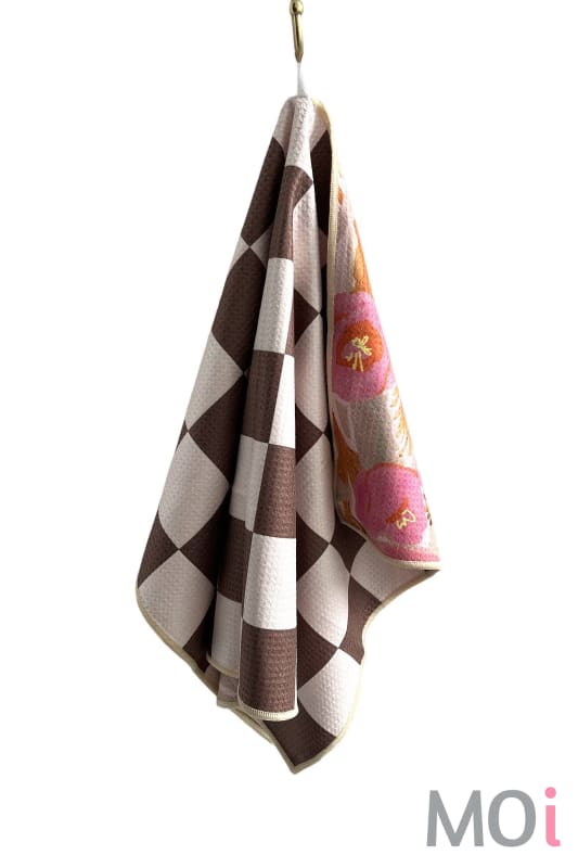 Reeds: Reversible Hand Towel