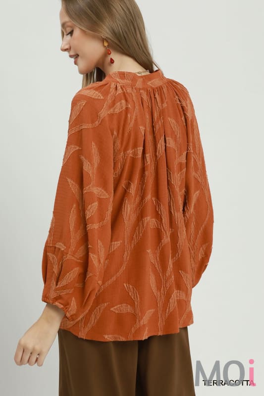 Textured Leaf Jacquard Peasant Blouse