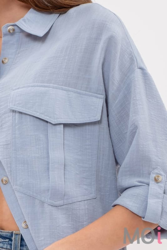 LIGHTWEIGHT COLLARED BUTTON DOWN 3/4 SLEEVE SHIRT