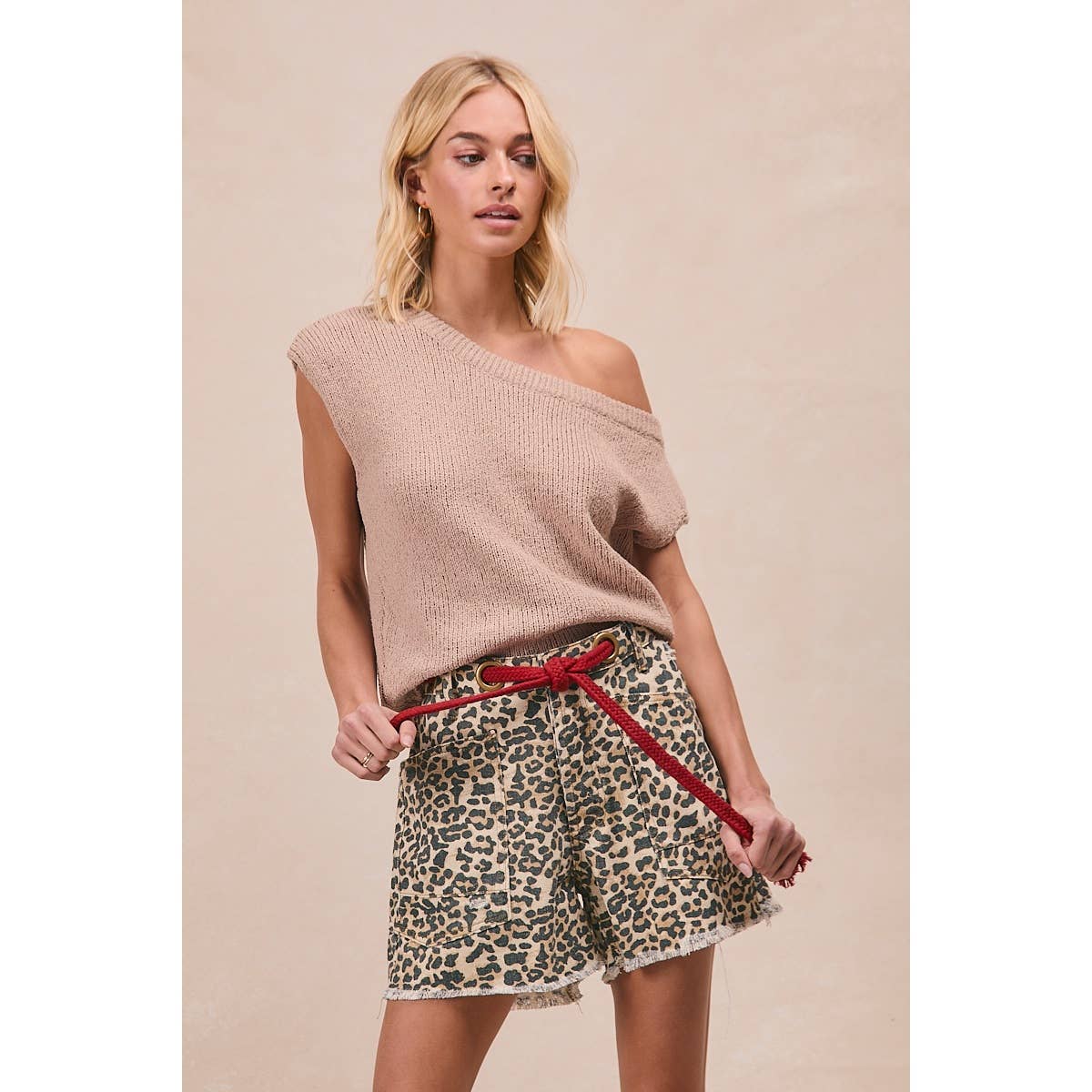 Braided Belt Leopard Shorts
