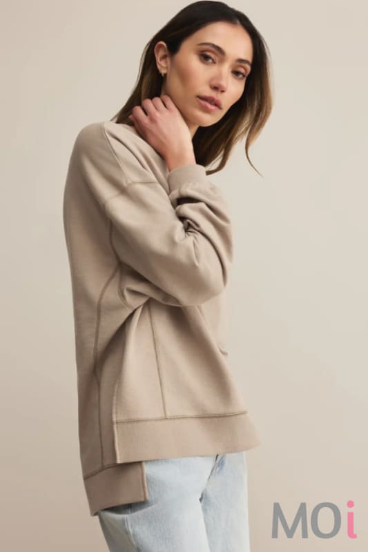 Z Supply Modern Weekender Retreat