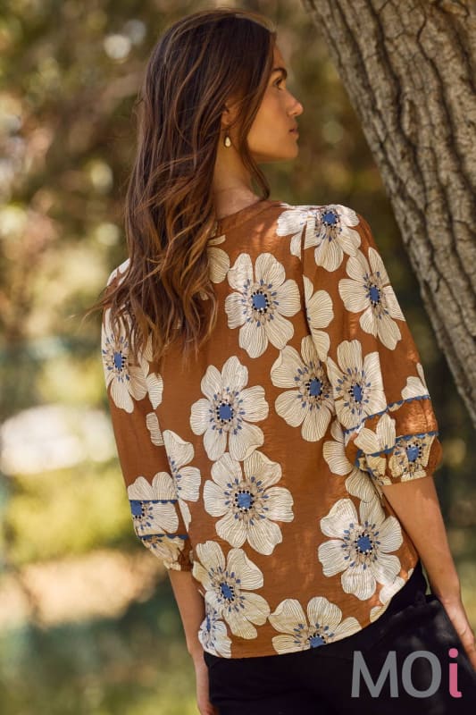Floral Printed 3/4 Sleeve Blouse