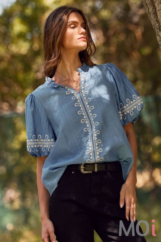 Solid Embroidered Short Bubble Sleeve Blouse