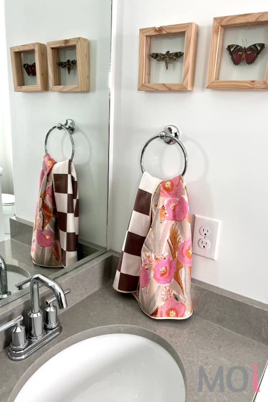 Reeds: Reversible Hand Towel
