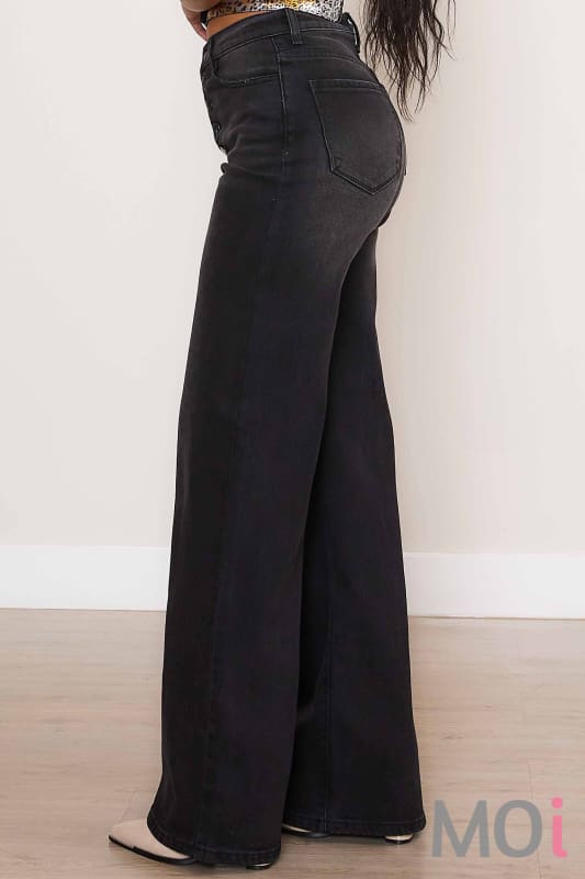 Your Everyday Wide Leg Jeans