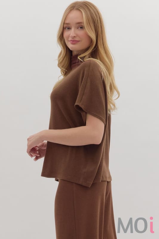 Mock Neck Pullover Top